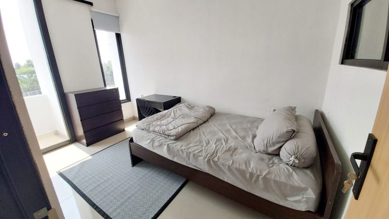 INTERIOR (4)